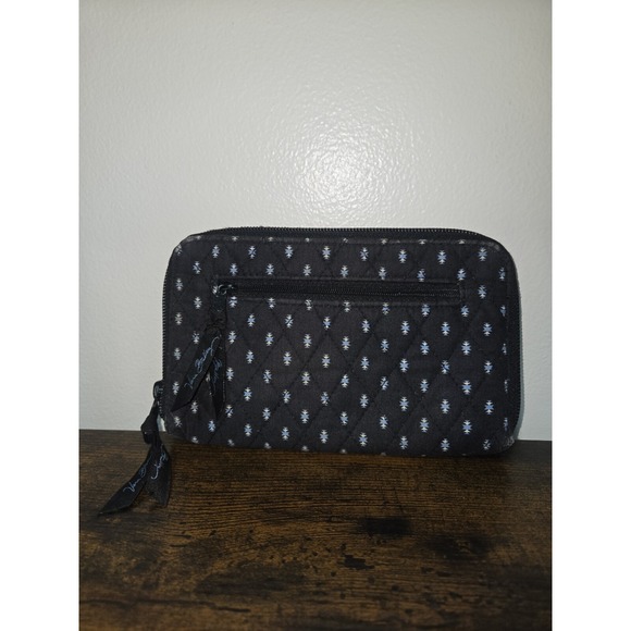 Vera Bradley Large Zip Travel Organizer Wallet Wristlet - Alpine Black‎ & Blue - Picture 1 of 8